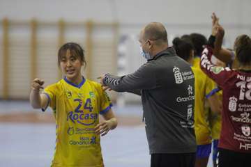 El equipo teldense pasa a cuartos de final tras ganar a HZRK Grude (43-18)/TA.